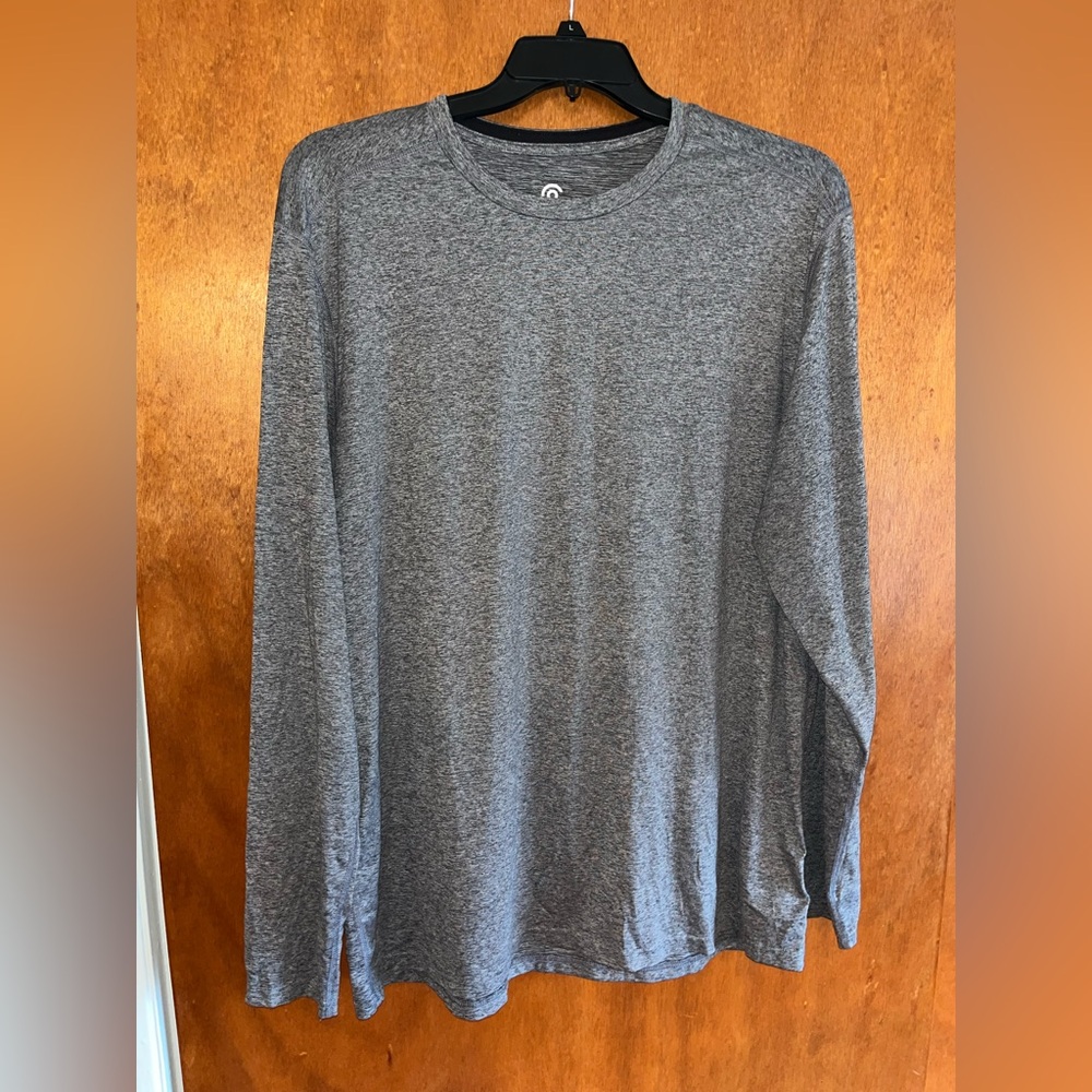Men’s Long Sleeve Champion Shirt size XL